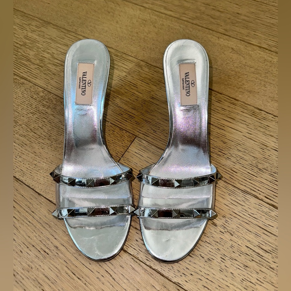 Valentino Garavani rockstud PVC heels 39